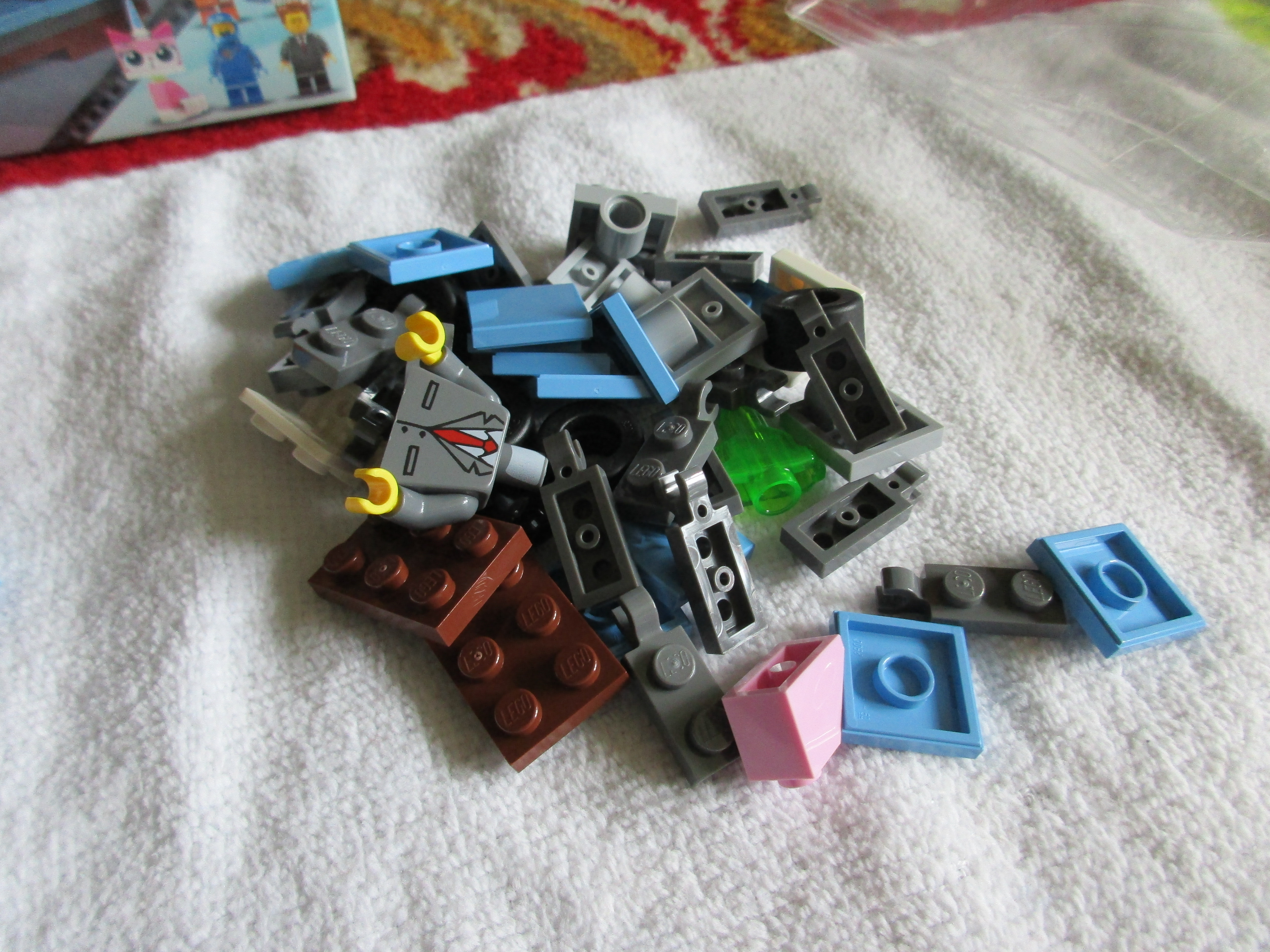 70818f.jpg