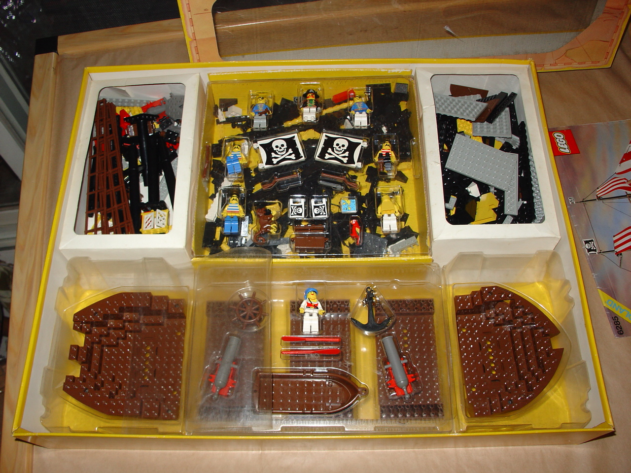 6285display1989c.jpg