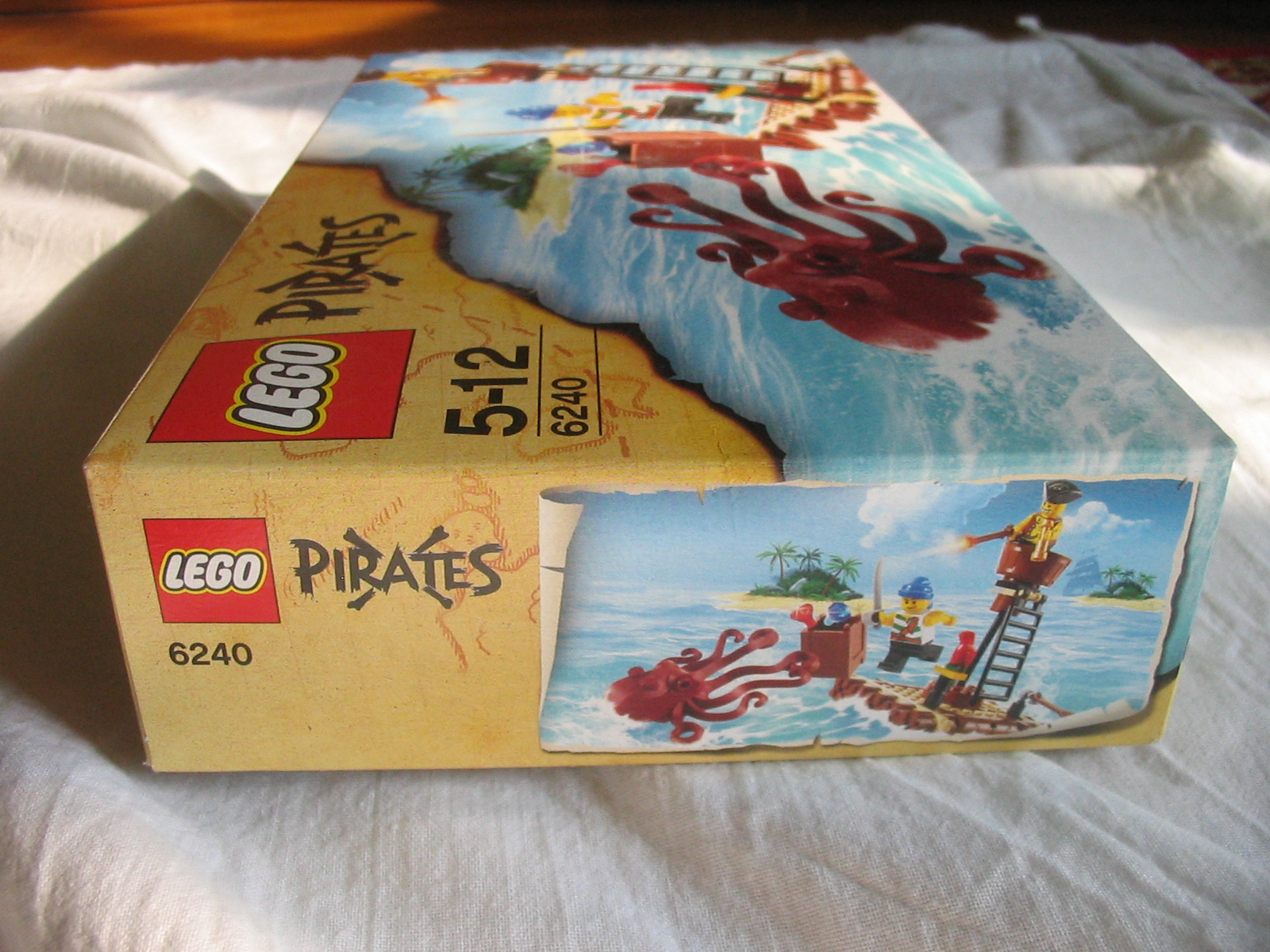 6240box3.jpg