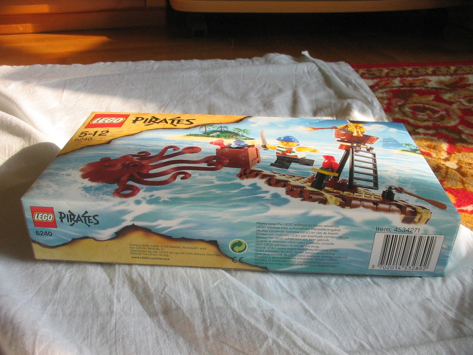 6240box4.jpg