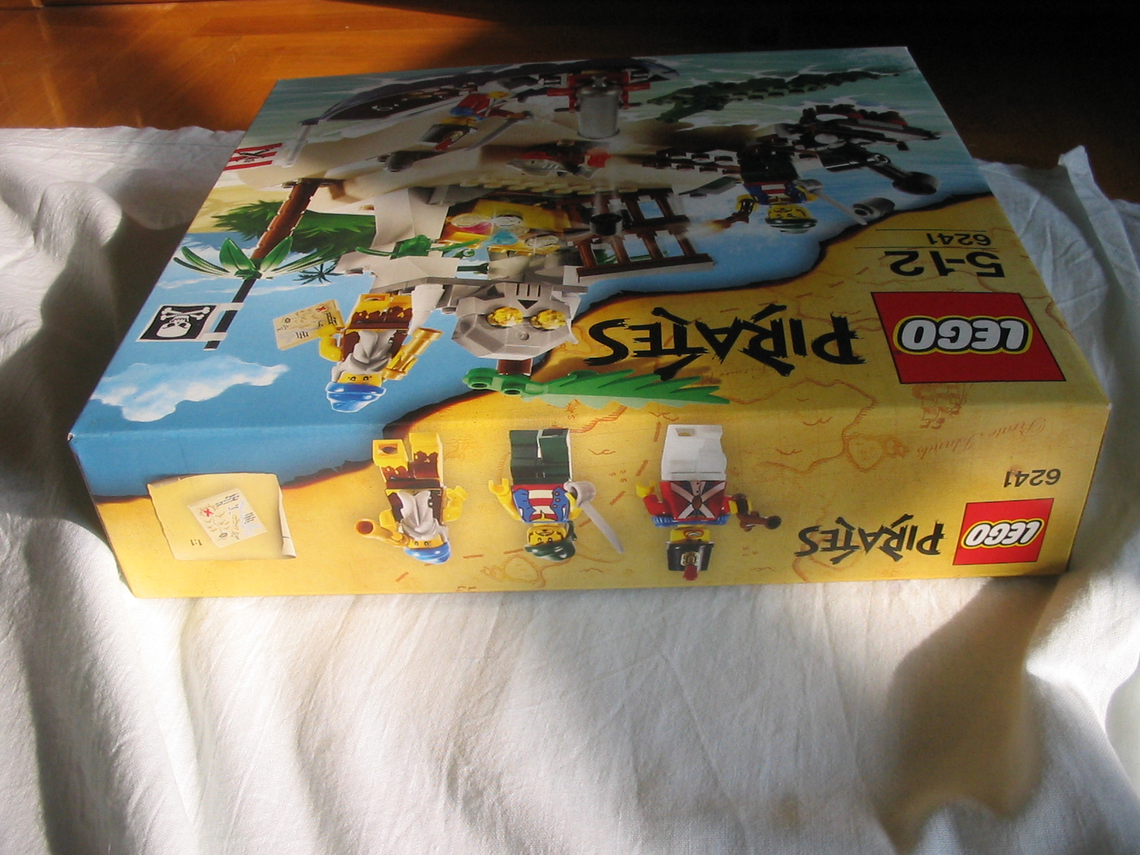 6241box8.jpg