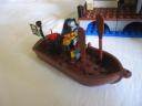 6242boat.jpg