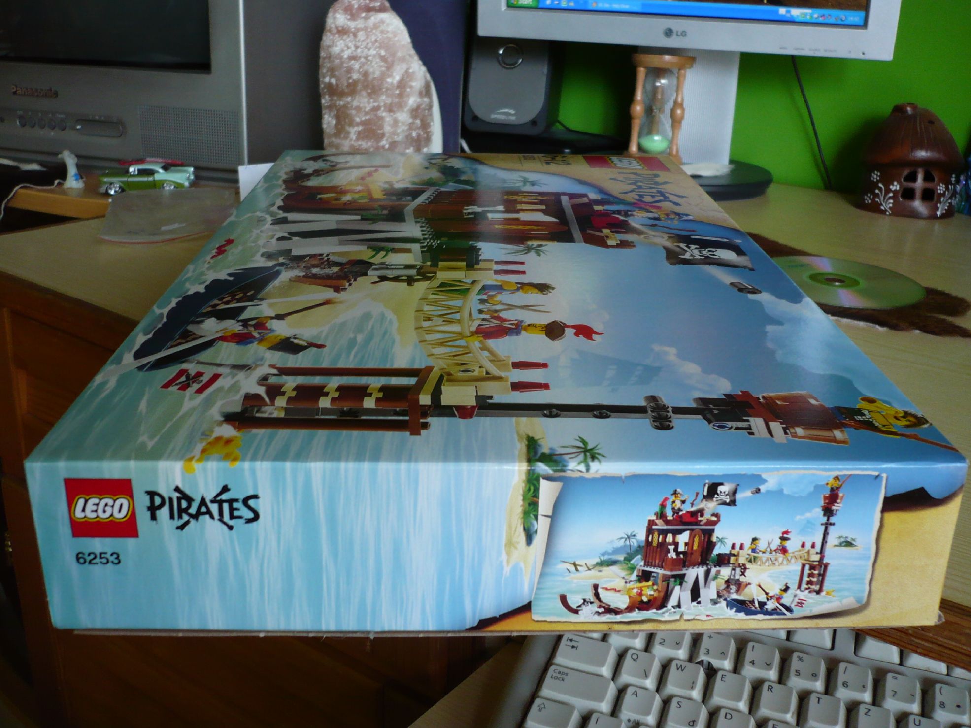 6253box7.jpg