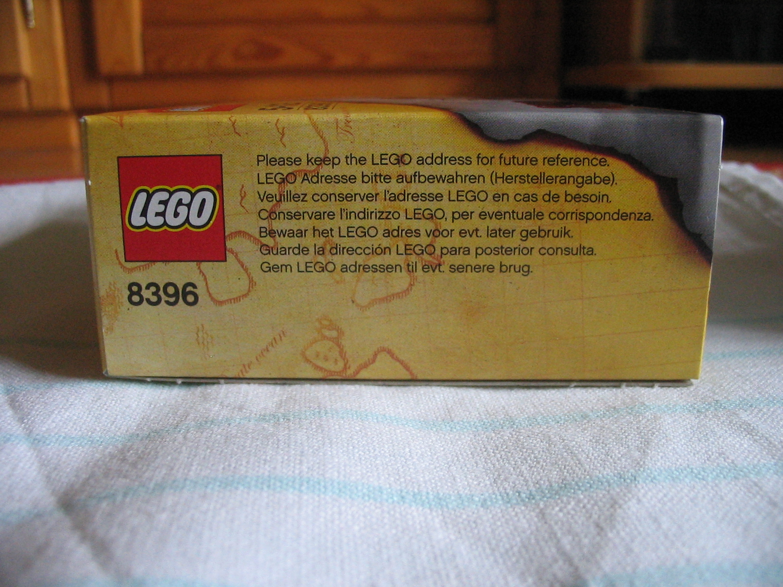 8396box5.jpg