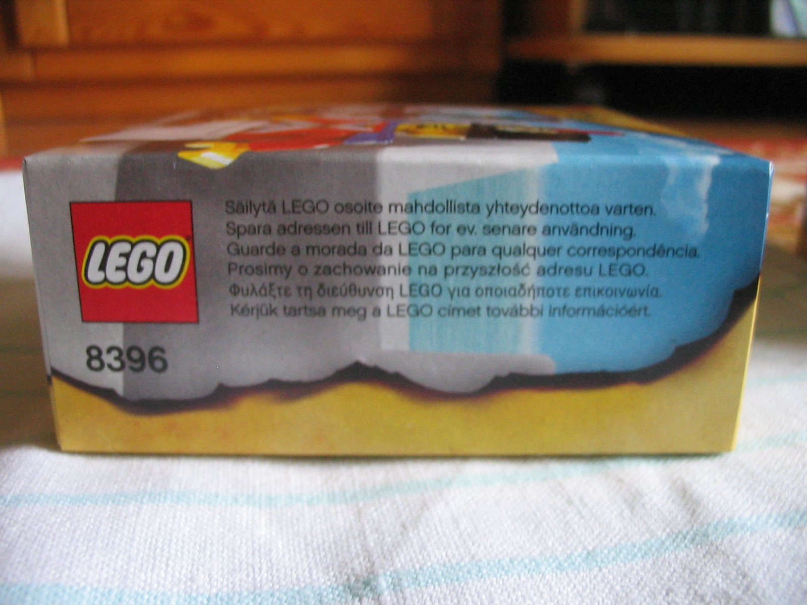 8396box7.jpg