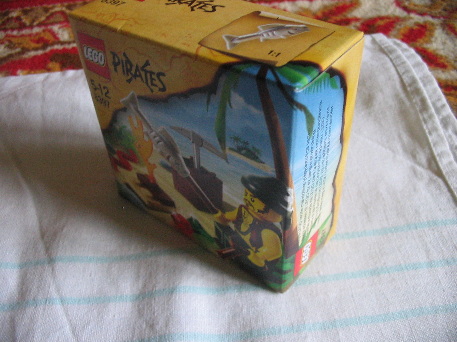8397box2.jpg