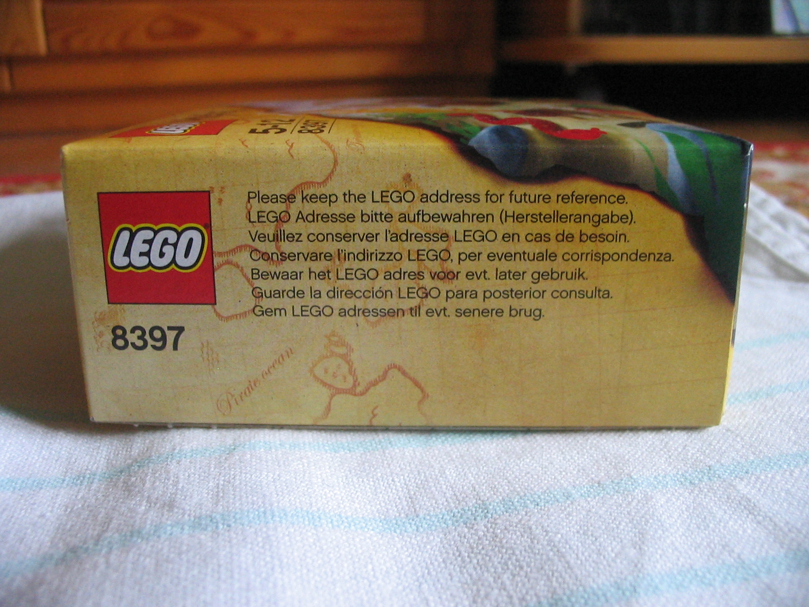 8397box5.jpg