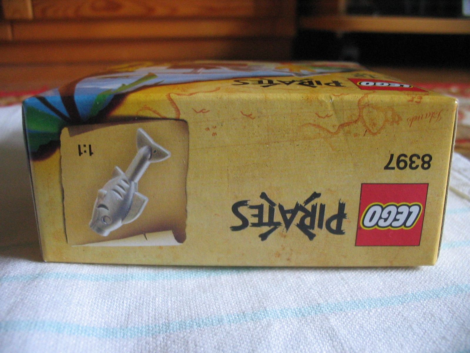 8397box8.jpg