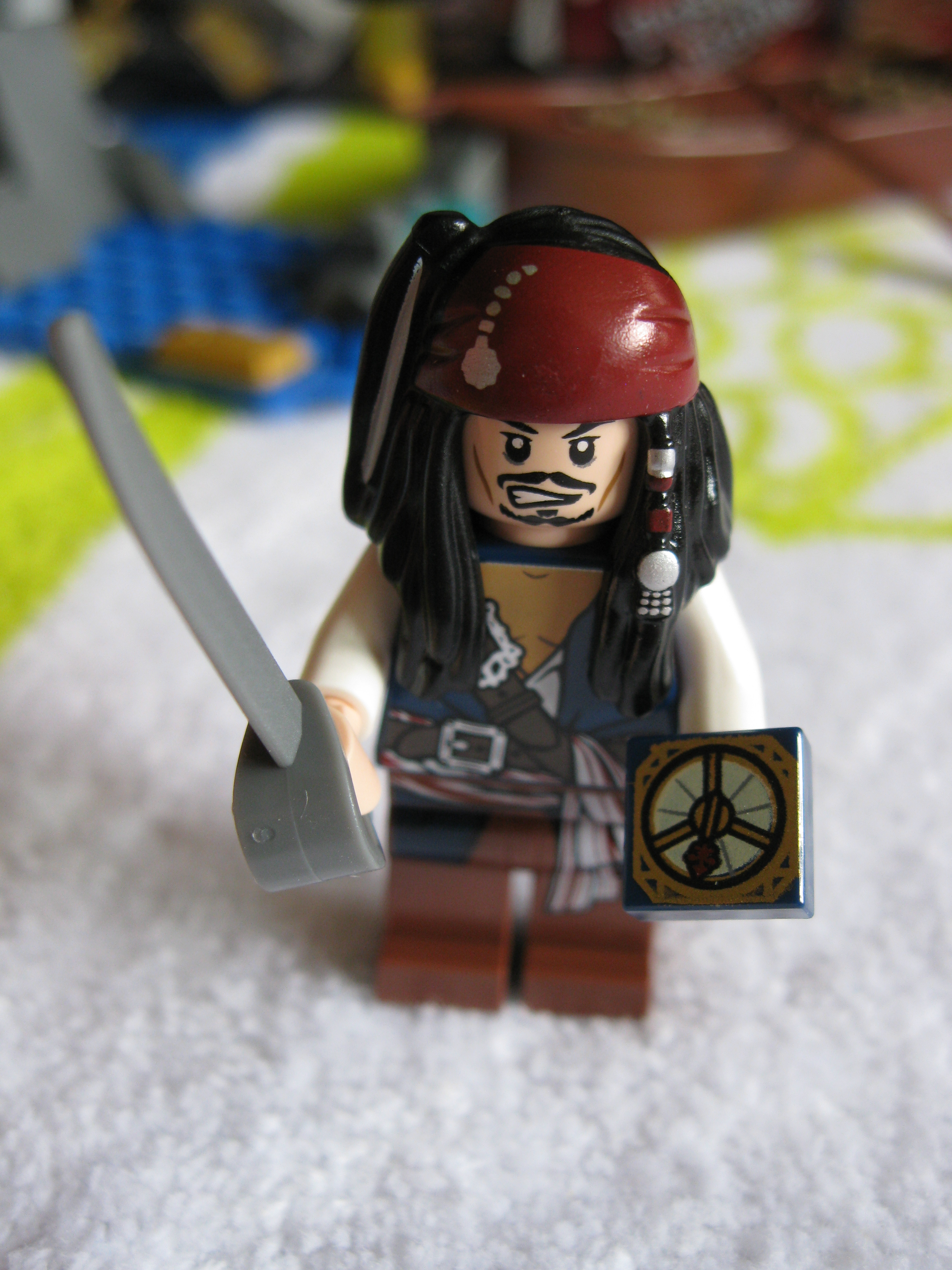 4181minifiguresjacksparrow.jpg