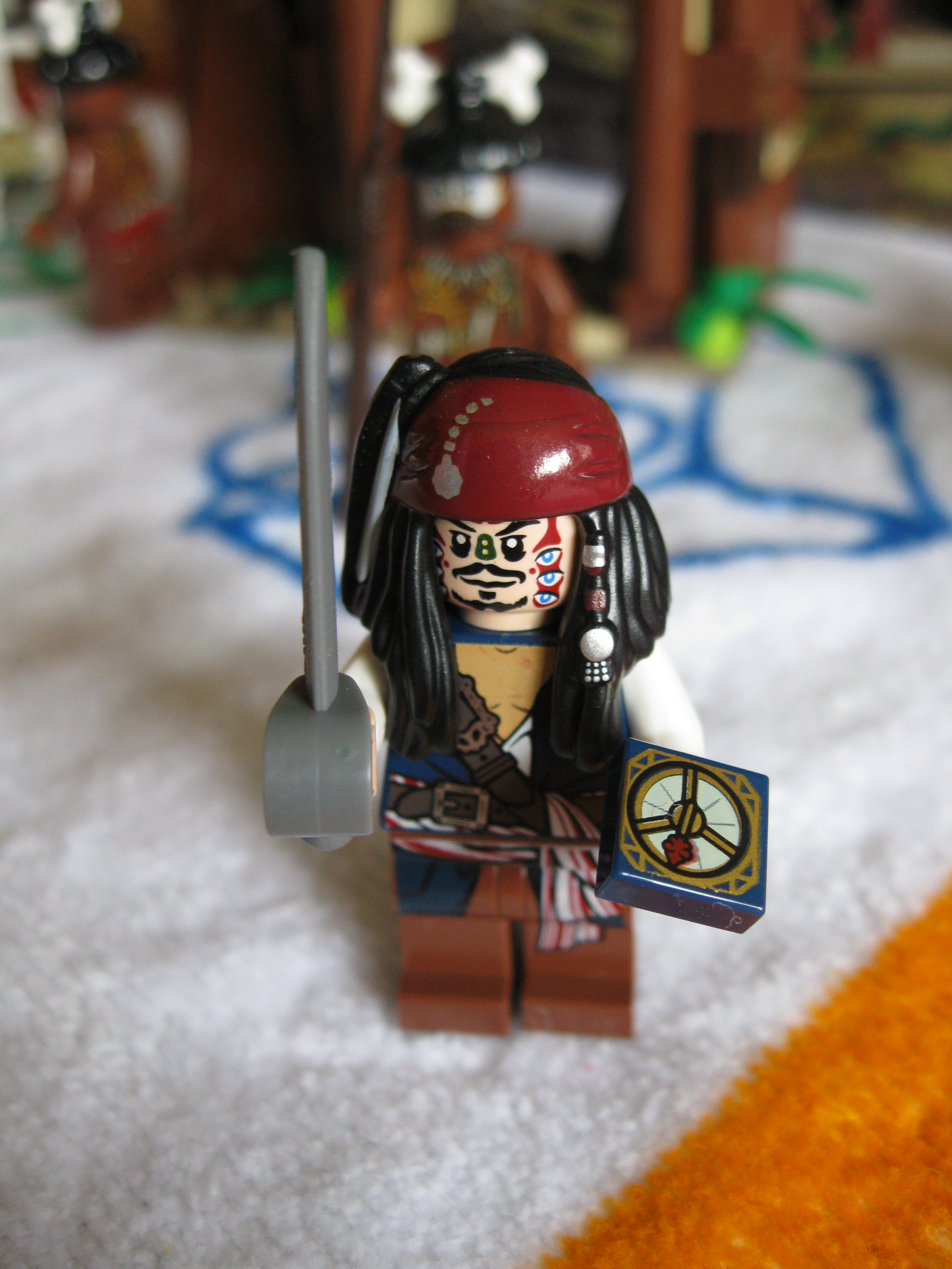 4182minifiguresjacksparrow2.jpg