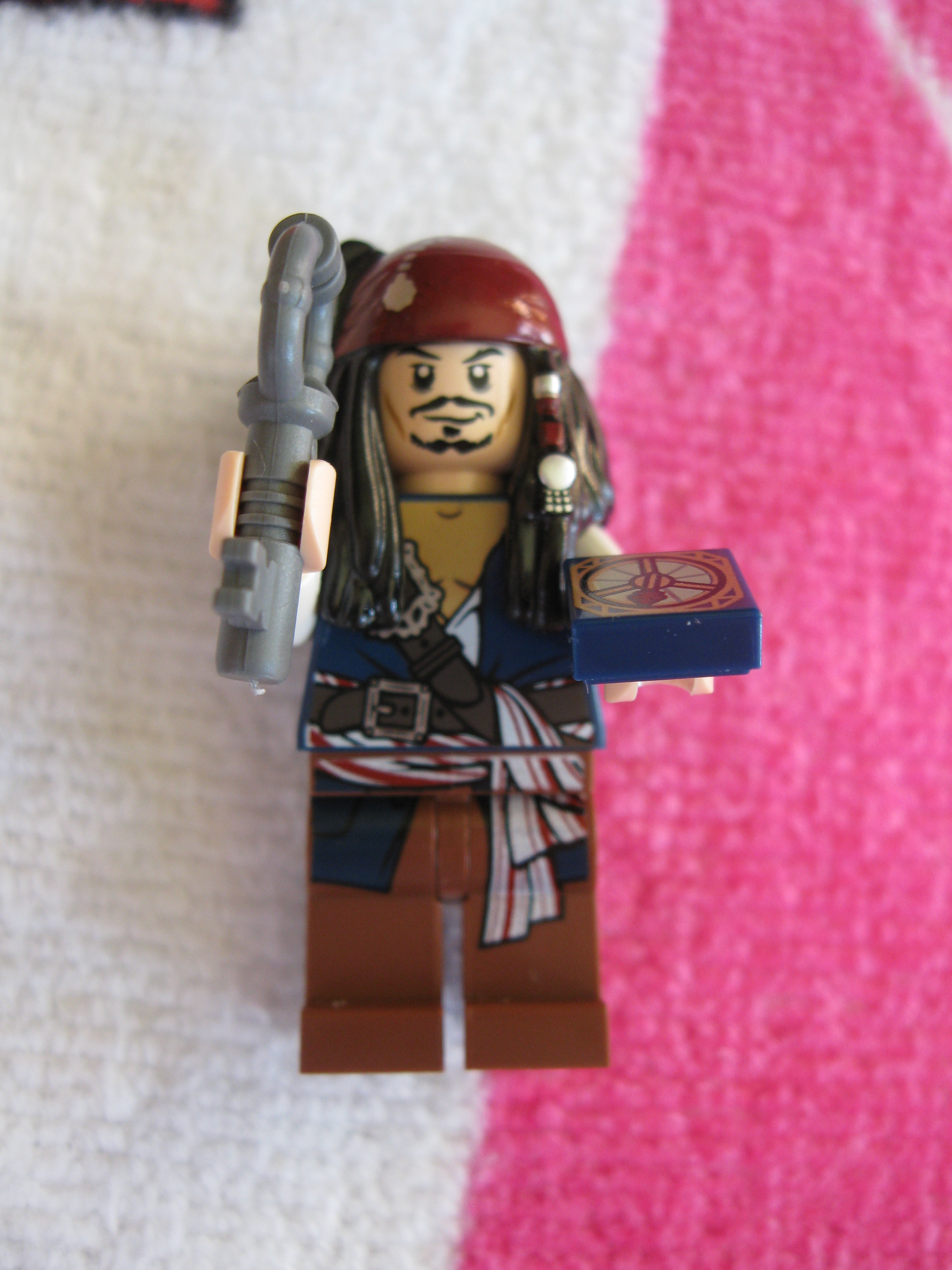 4183minifiguresjacksparrow.jpg