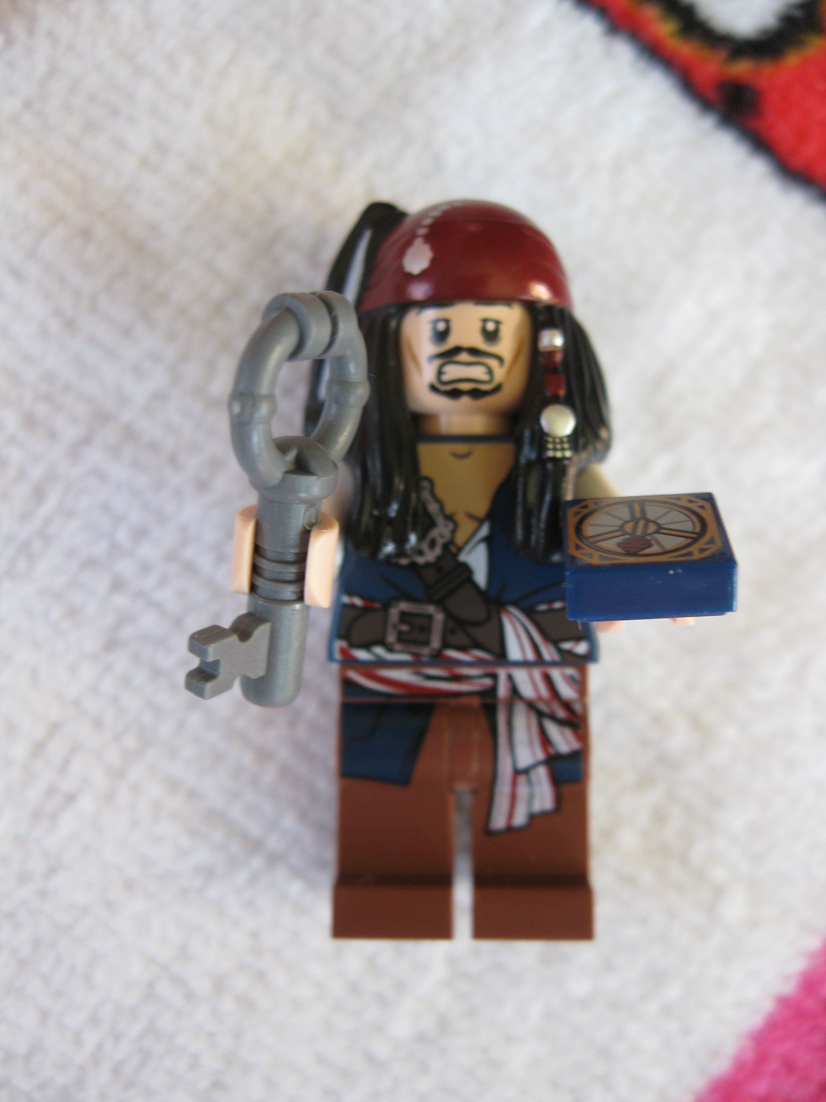 4183minifiguresjacksparrow2.jpg