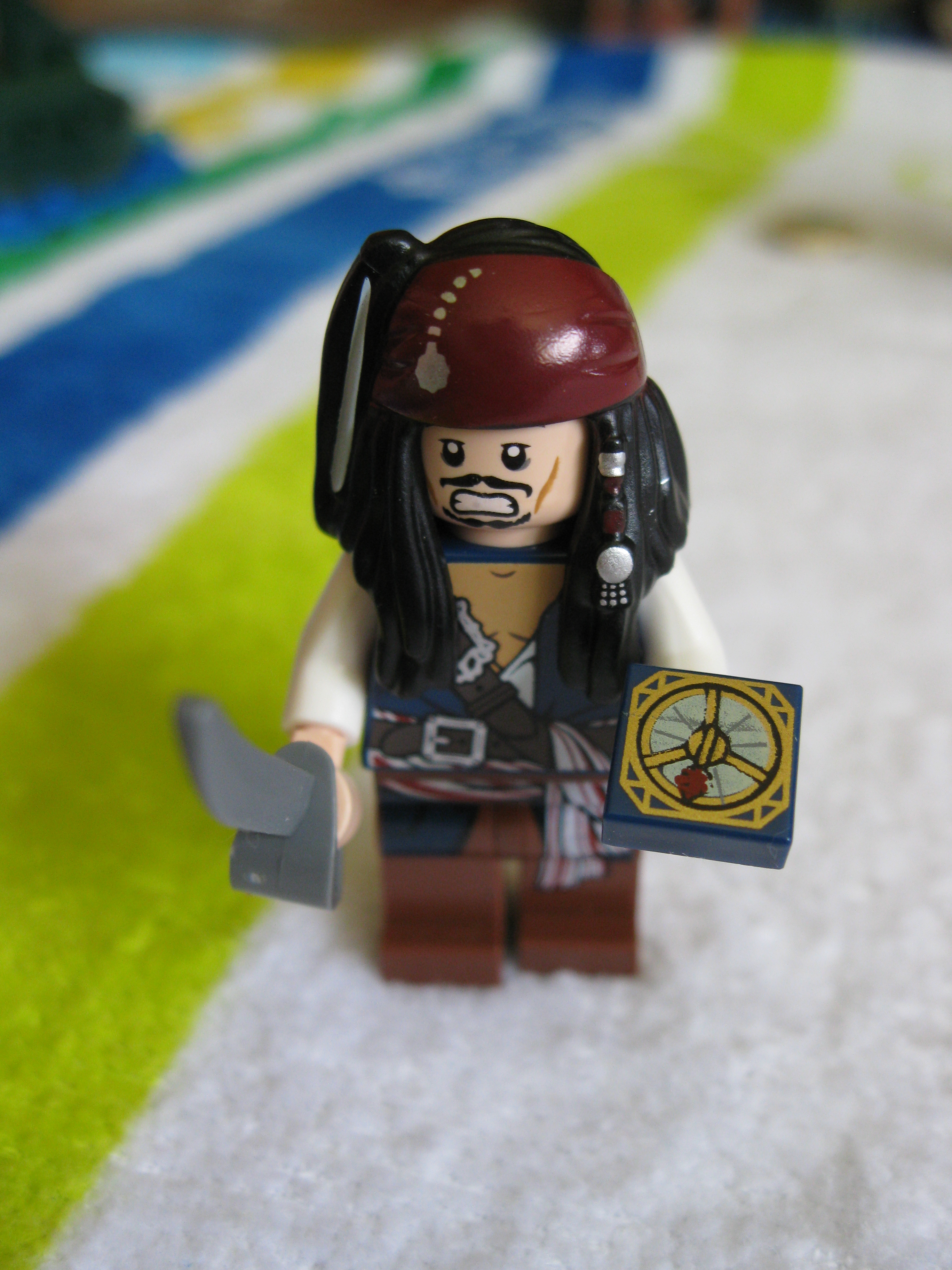 4192minifiguresjacksparrow2.jpg