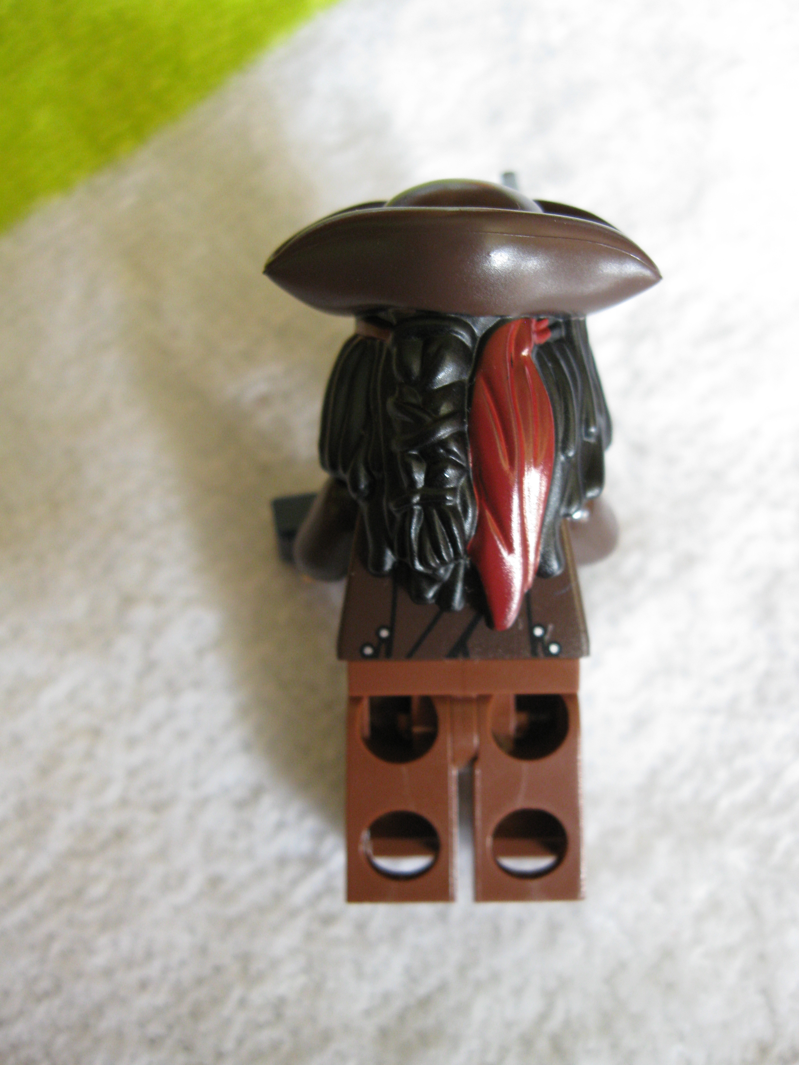 4193minifiguresjacksparrow3.jpg