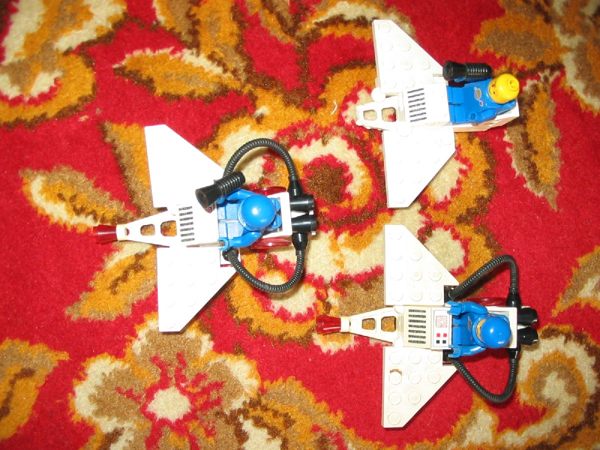 192_9215.jpg
