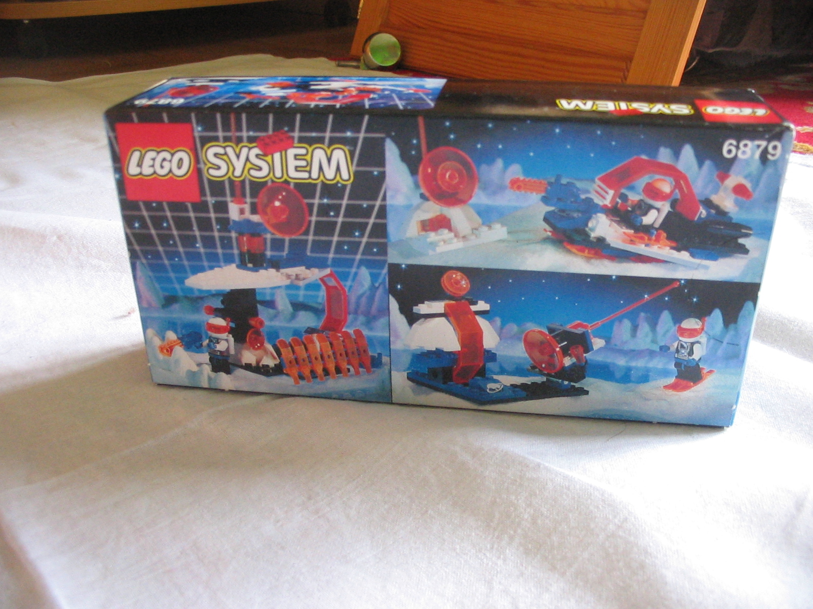 6879box3.jpg