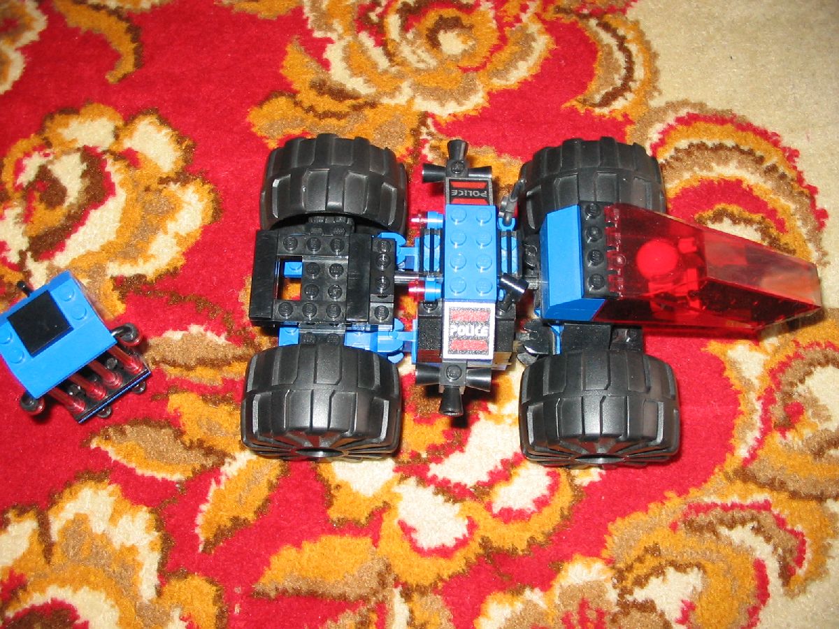 192_9229.jpg