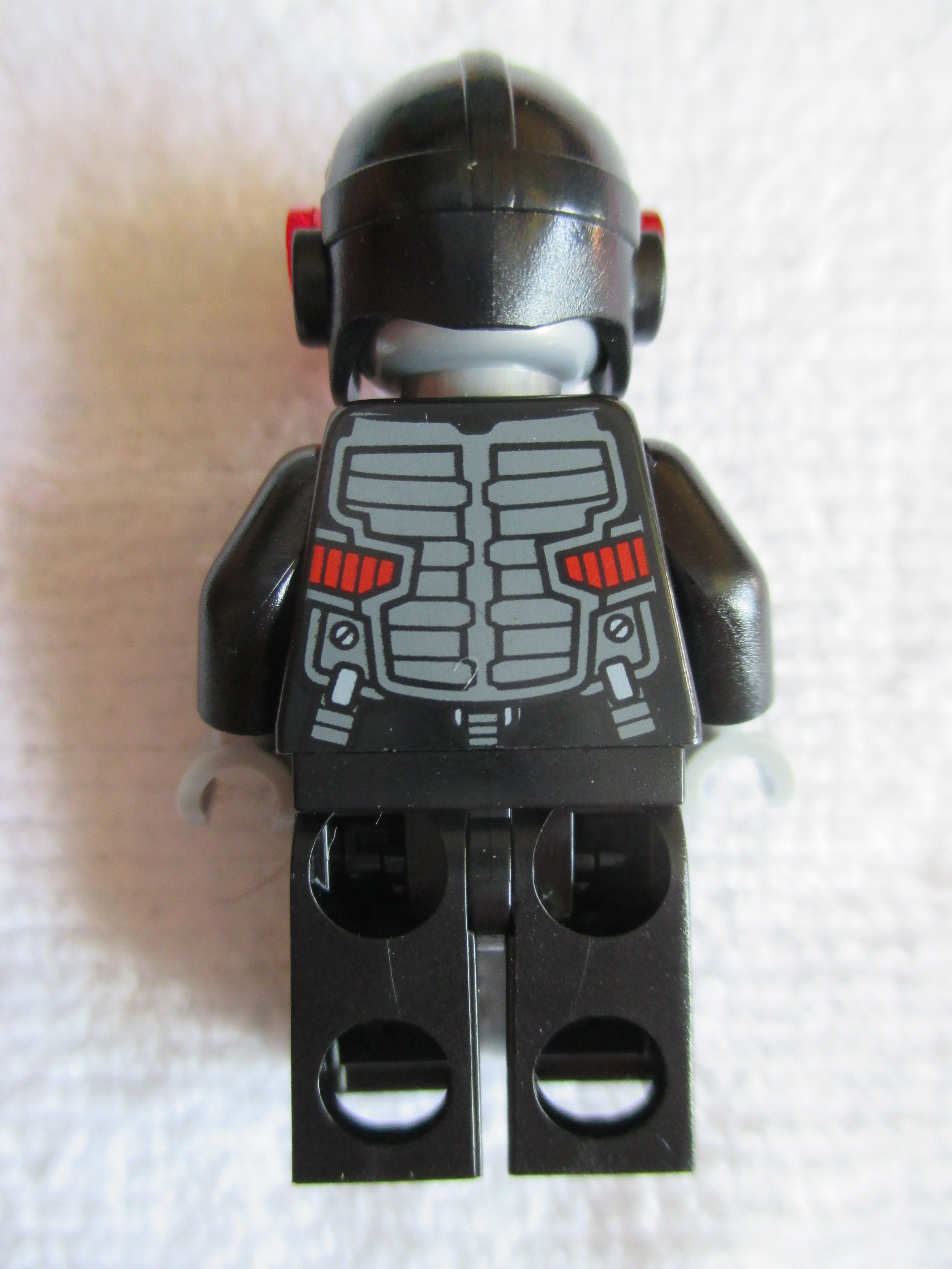 70816minifigures11.jpg