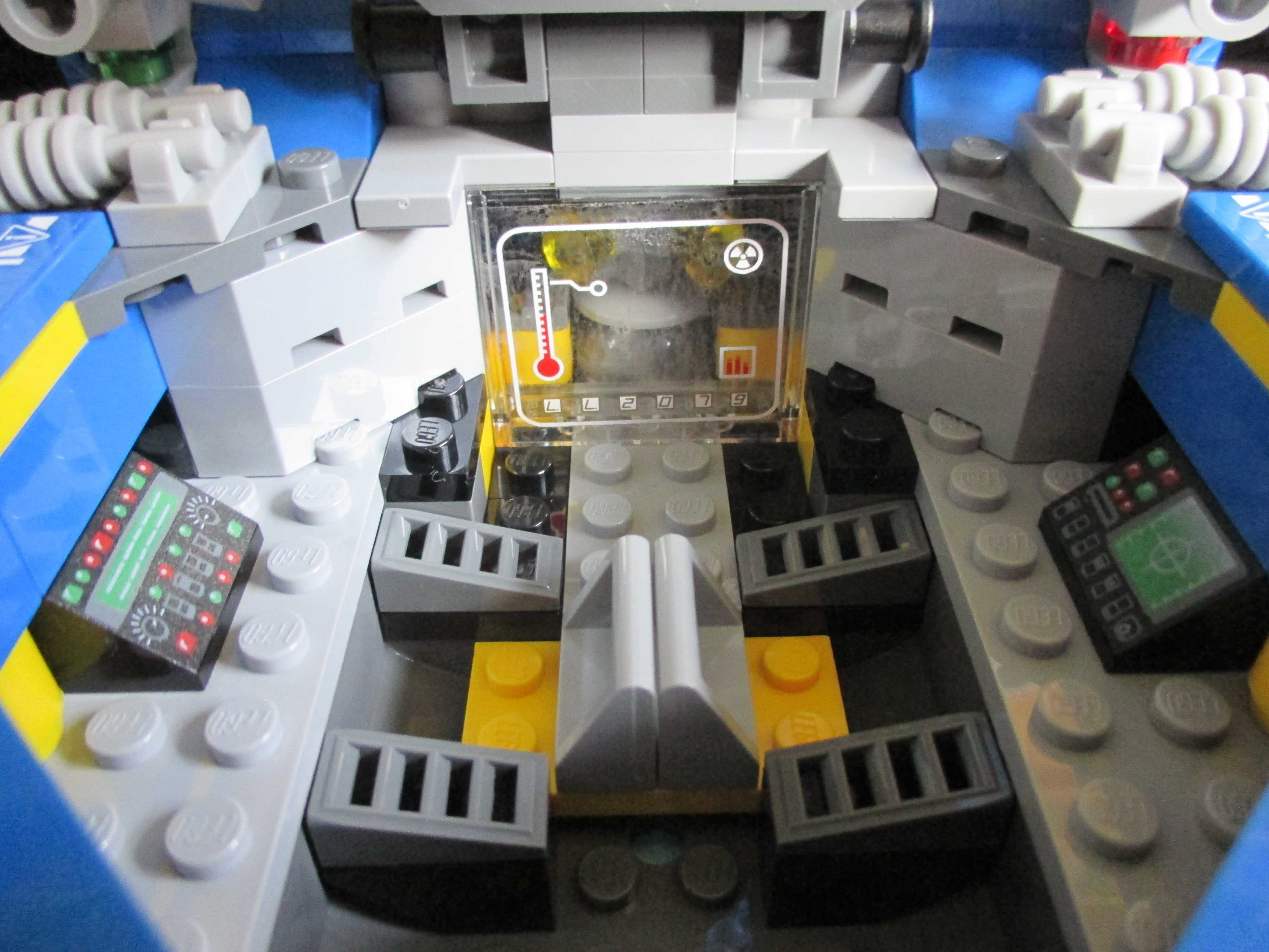 70816ship104.jpg
