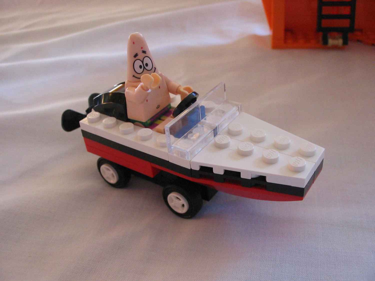 3827car2.jpg