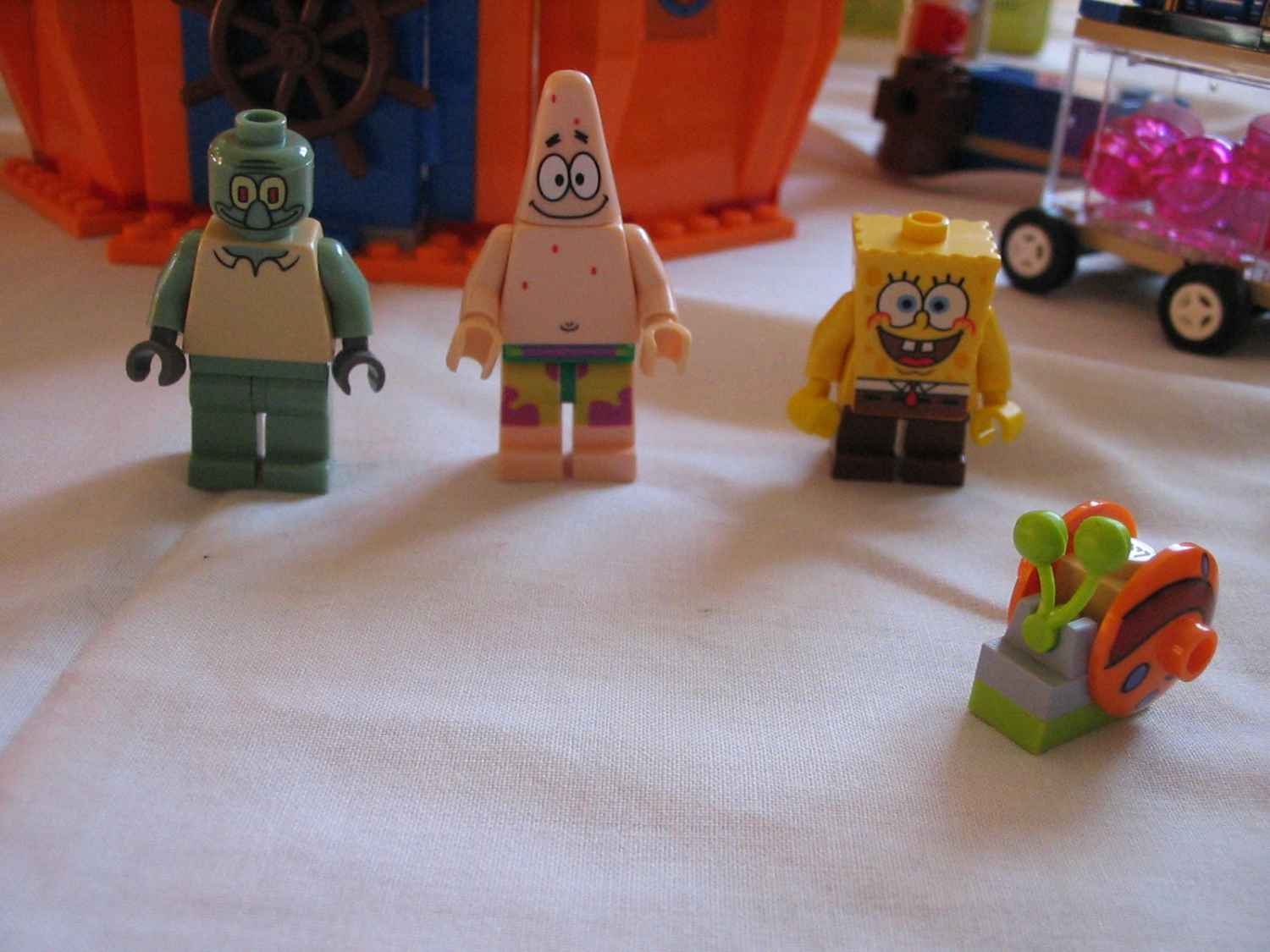 3827figures.jpg