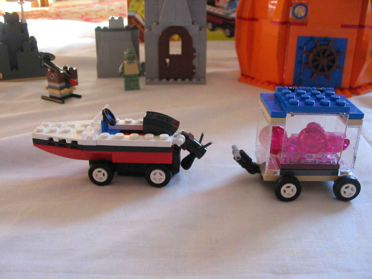 3827vehiclesleft.jpg