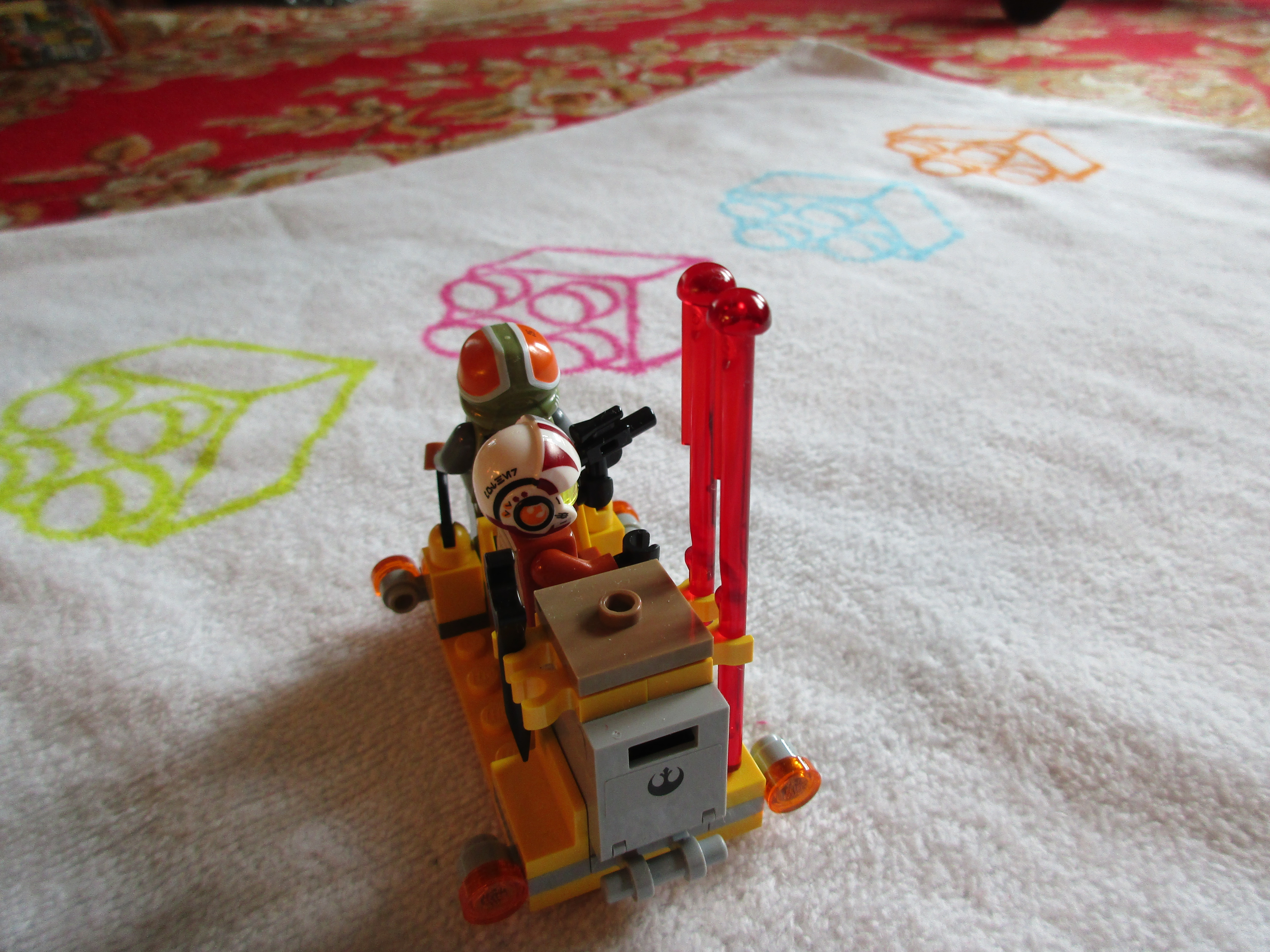 75102groundcrew5.jpg