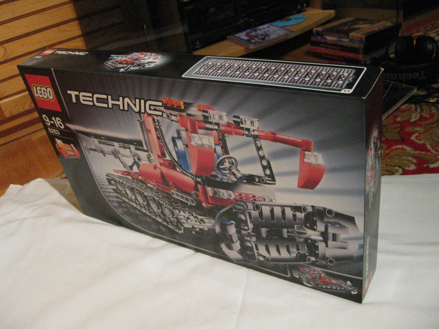 8263box2.jpg