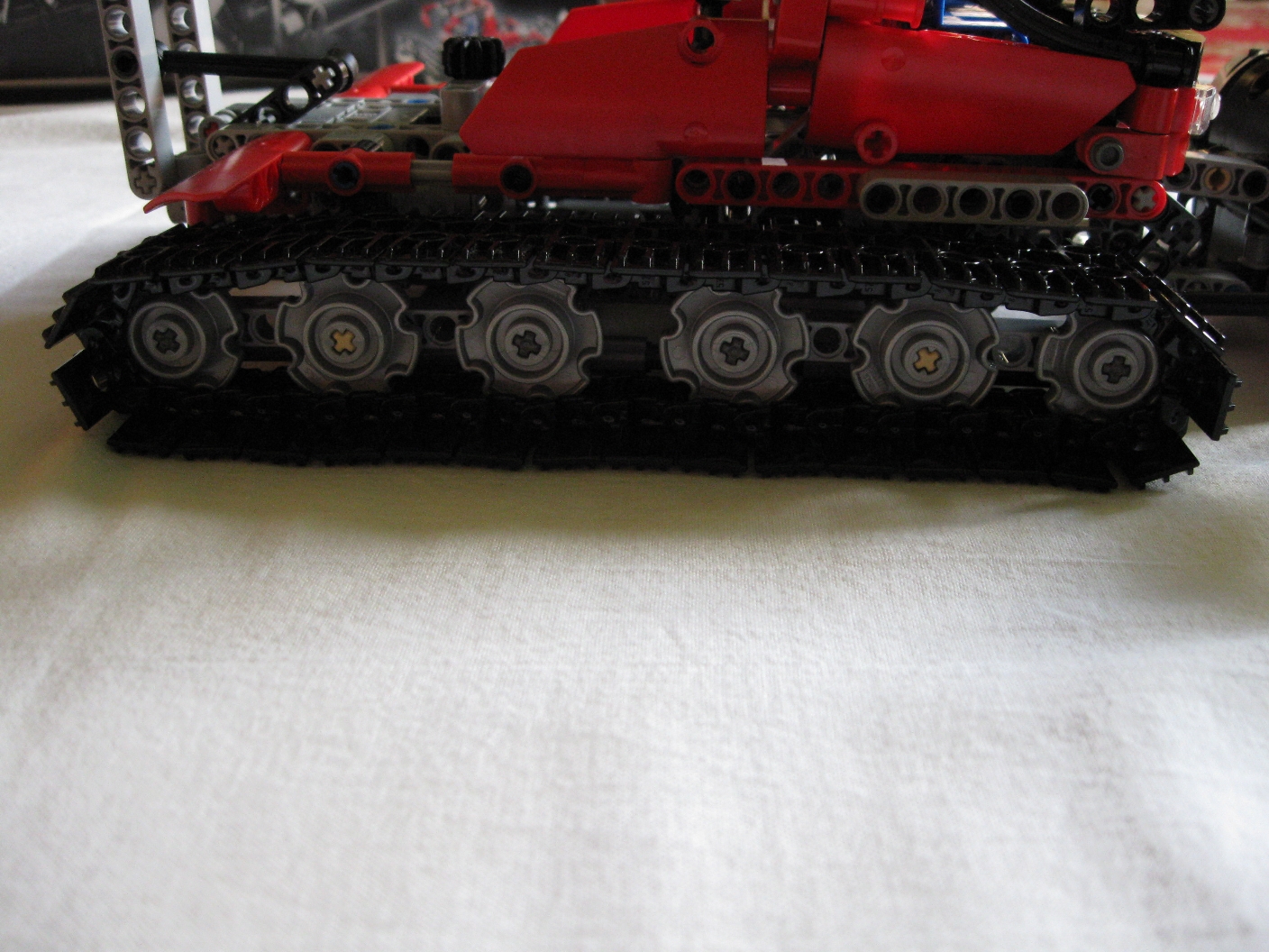 8263chains.jpg