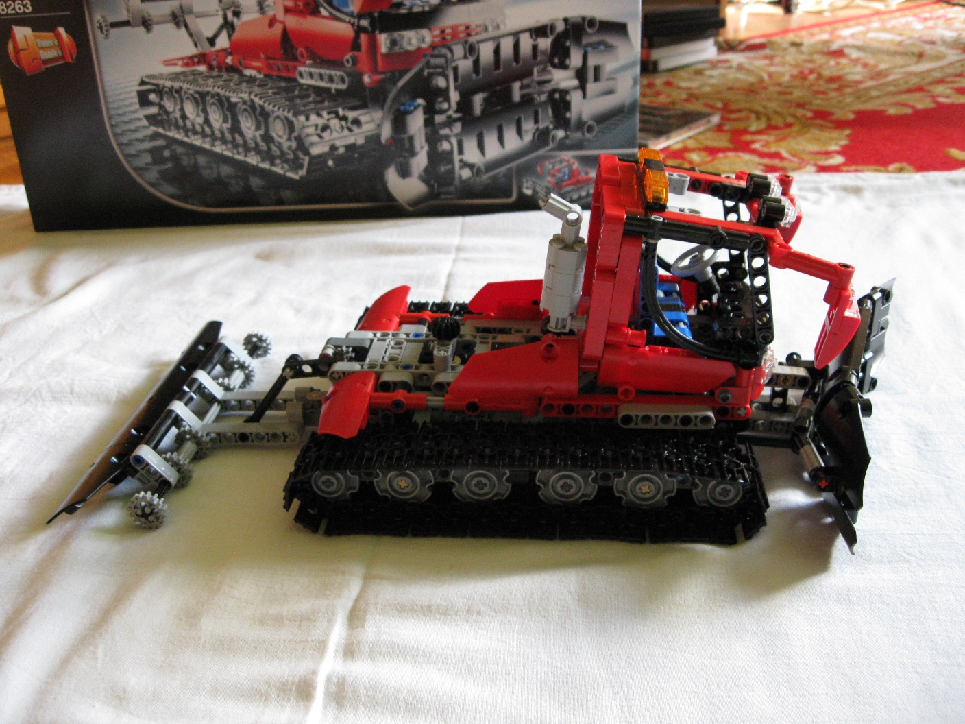 8263right2.jpg