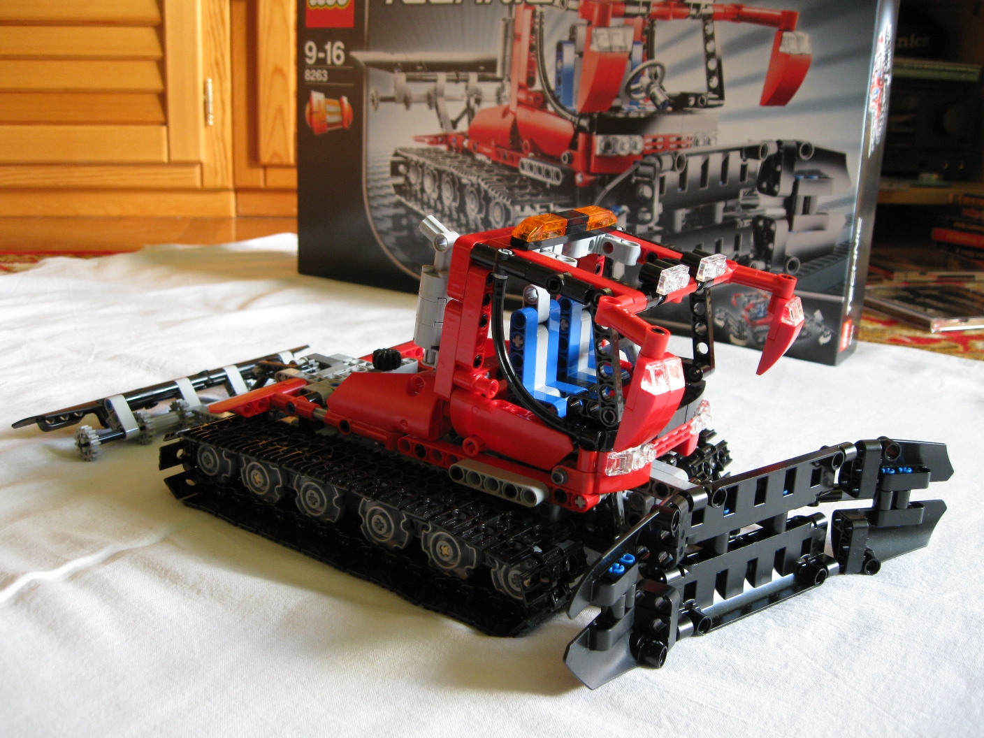 8263side2.jpg