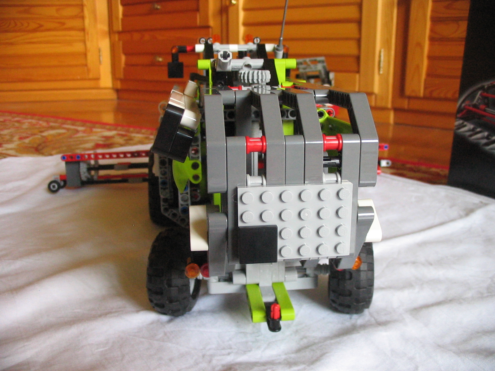 8274back.jpg