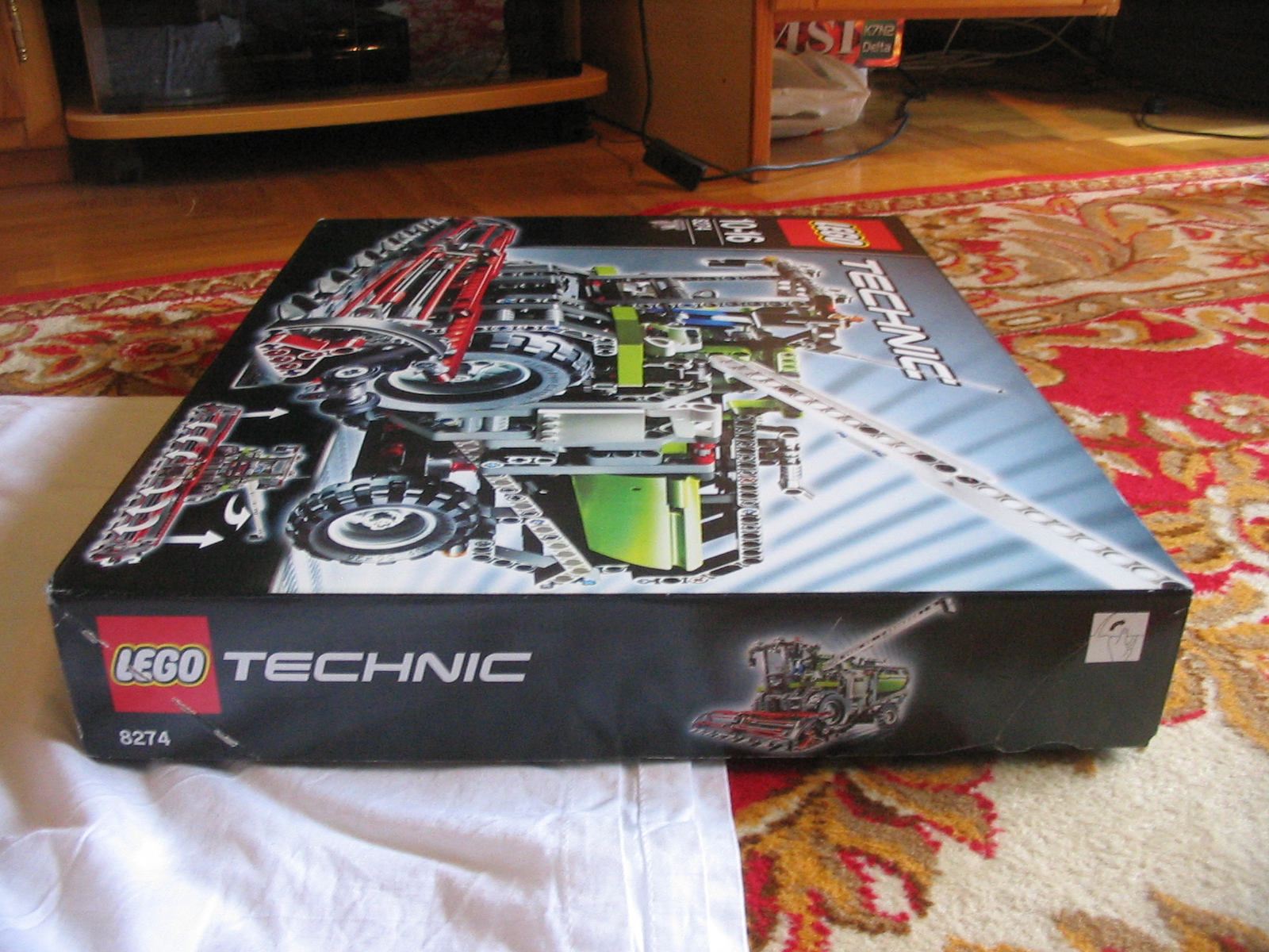8274box7.jpg