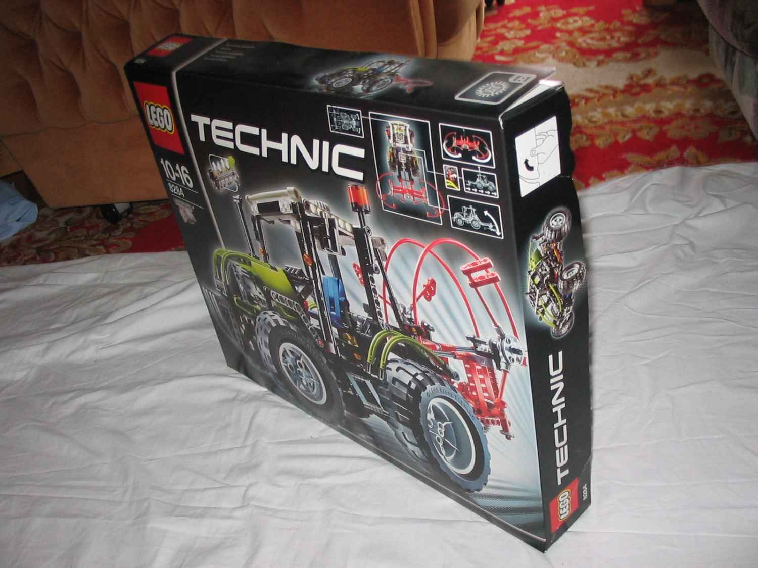 8284box2.jpg