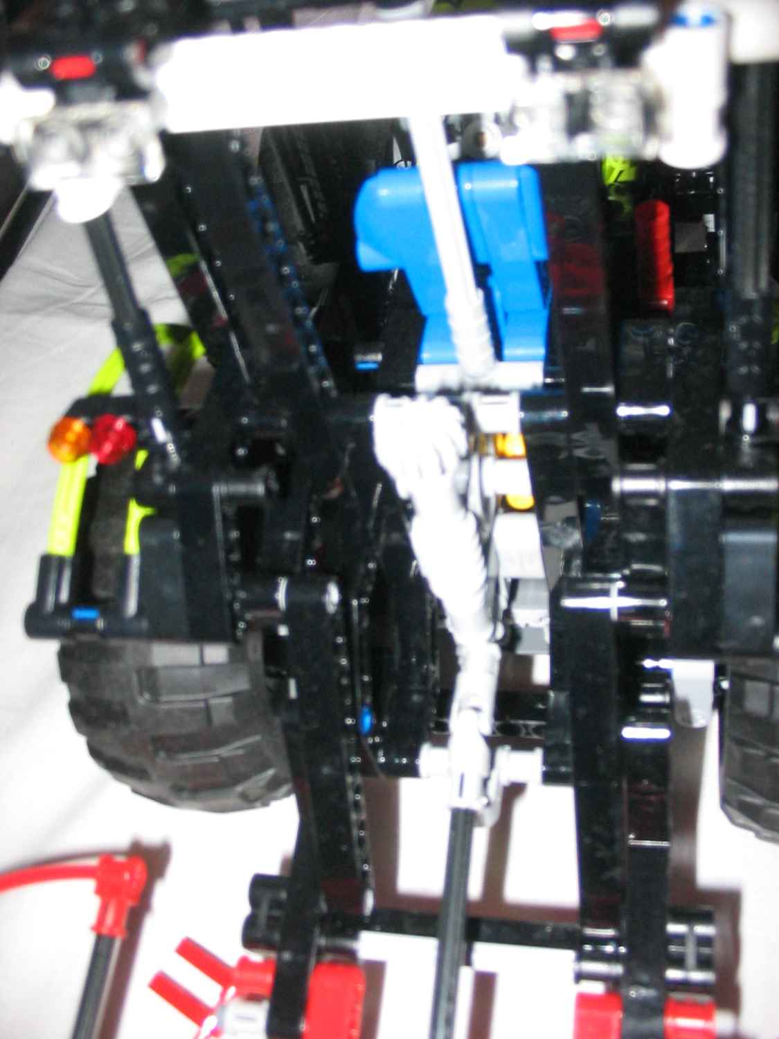 8284close.jpg
