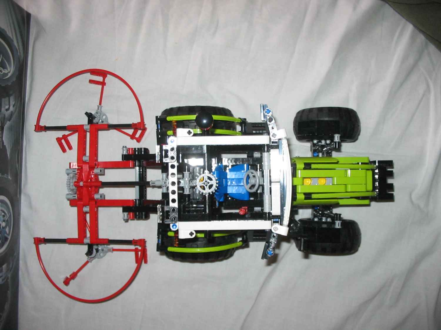 8284top3.jpg
