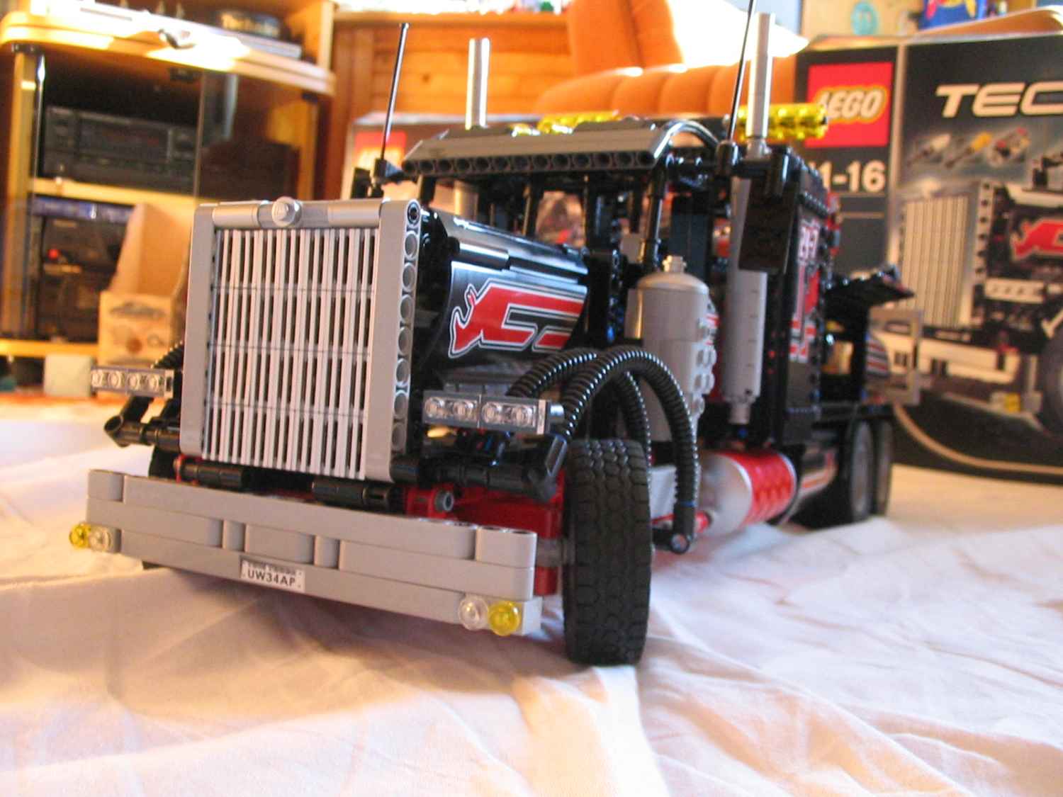 8285frontside4.jpg