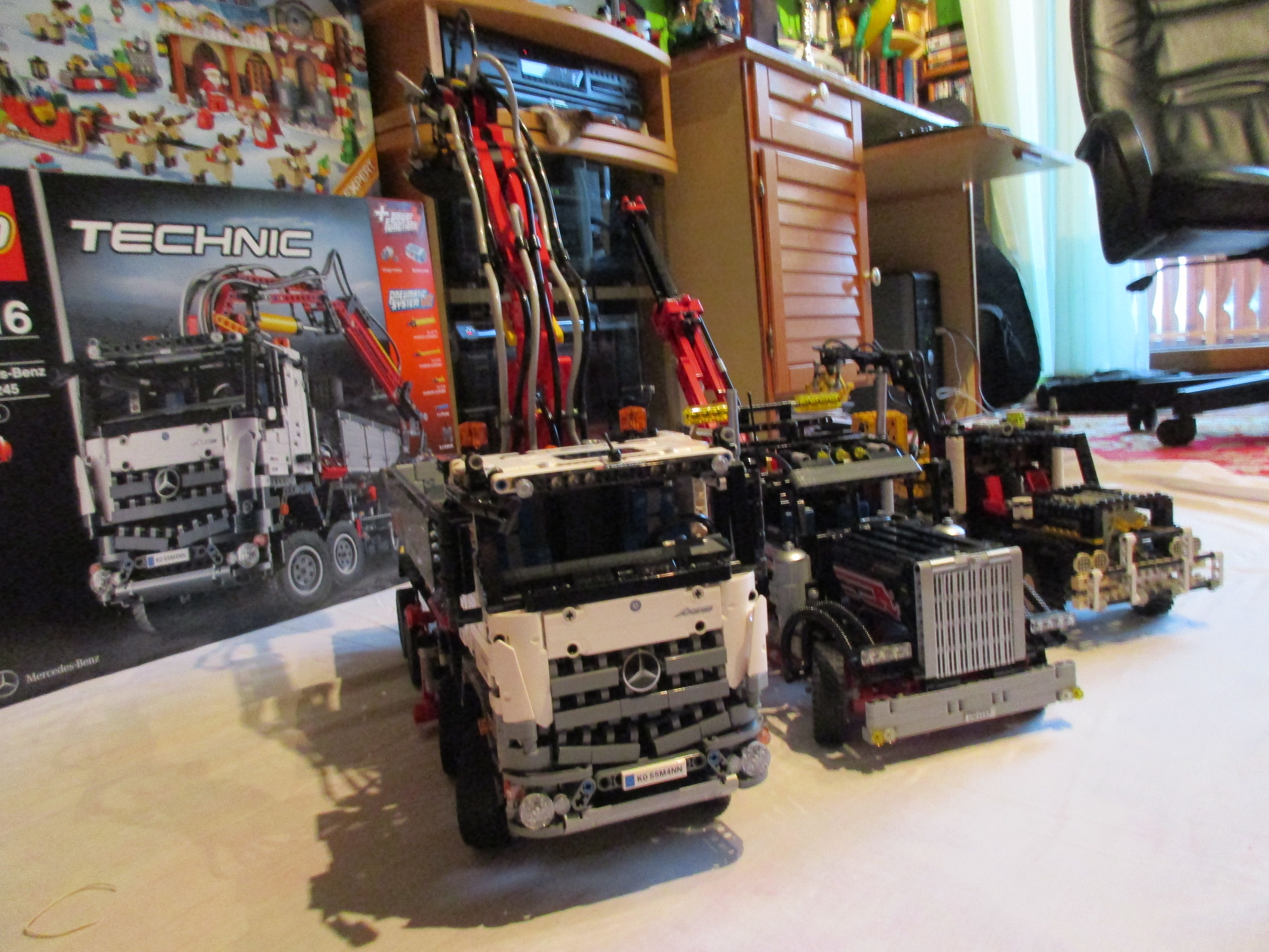 technictrucks12.jpg