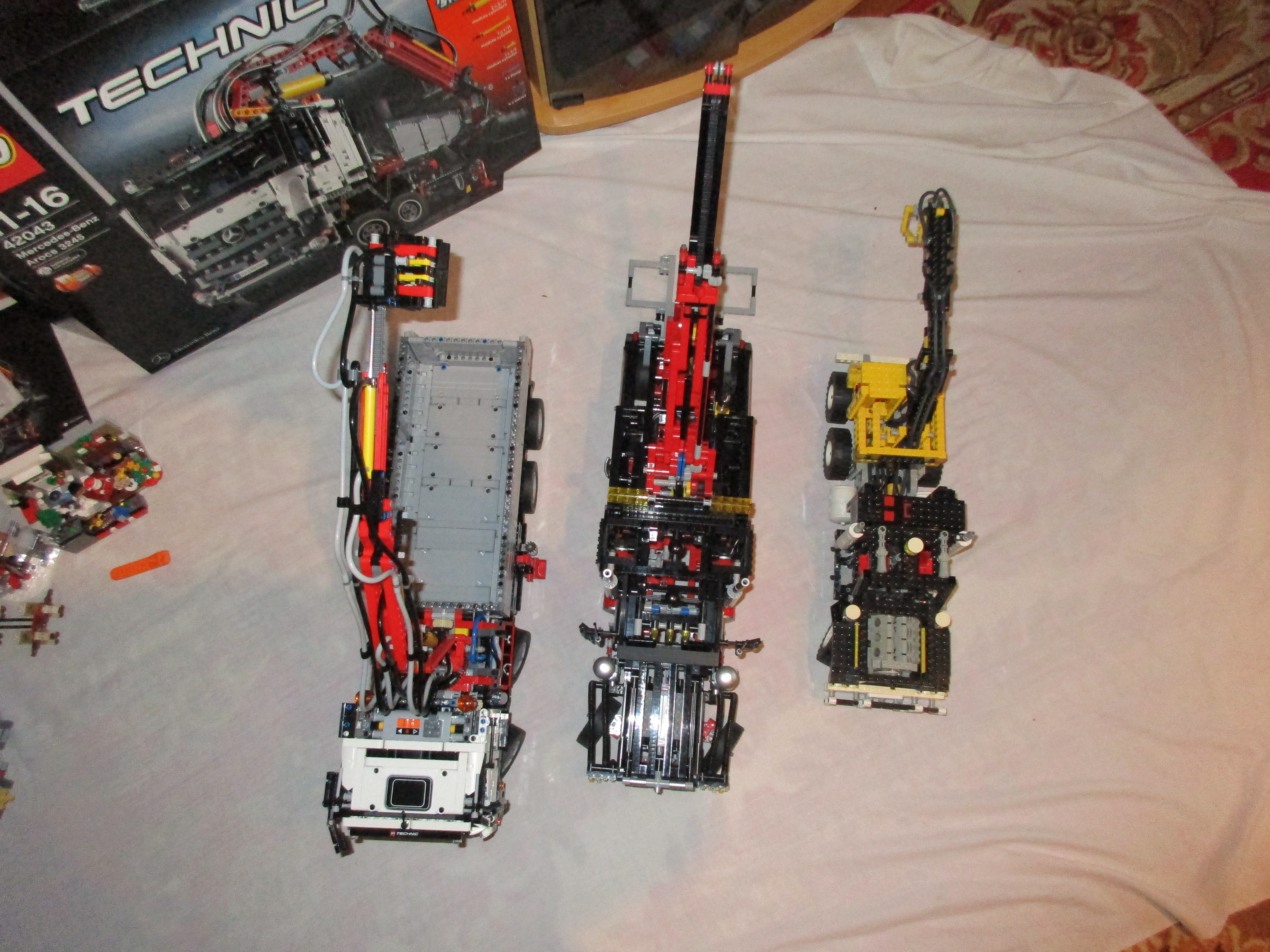technictrucks18.jpg