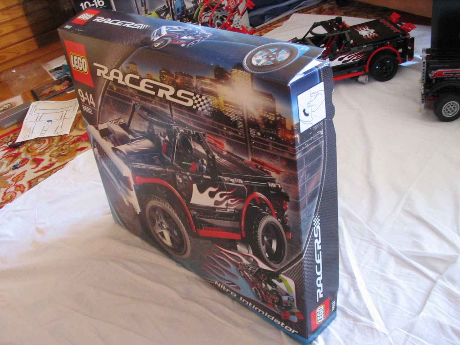 8682box2.jpg