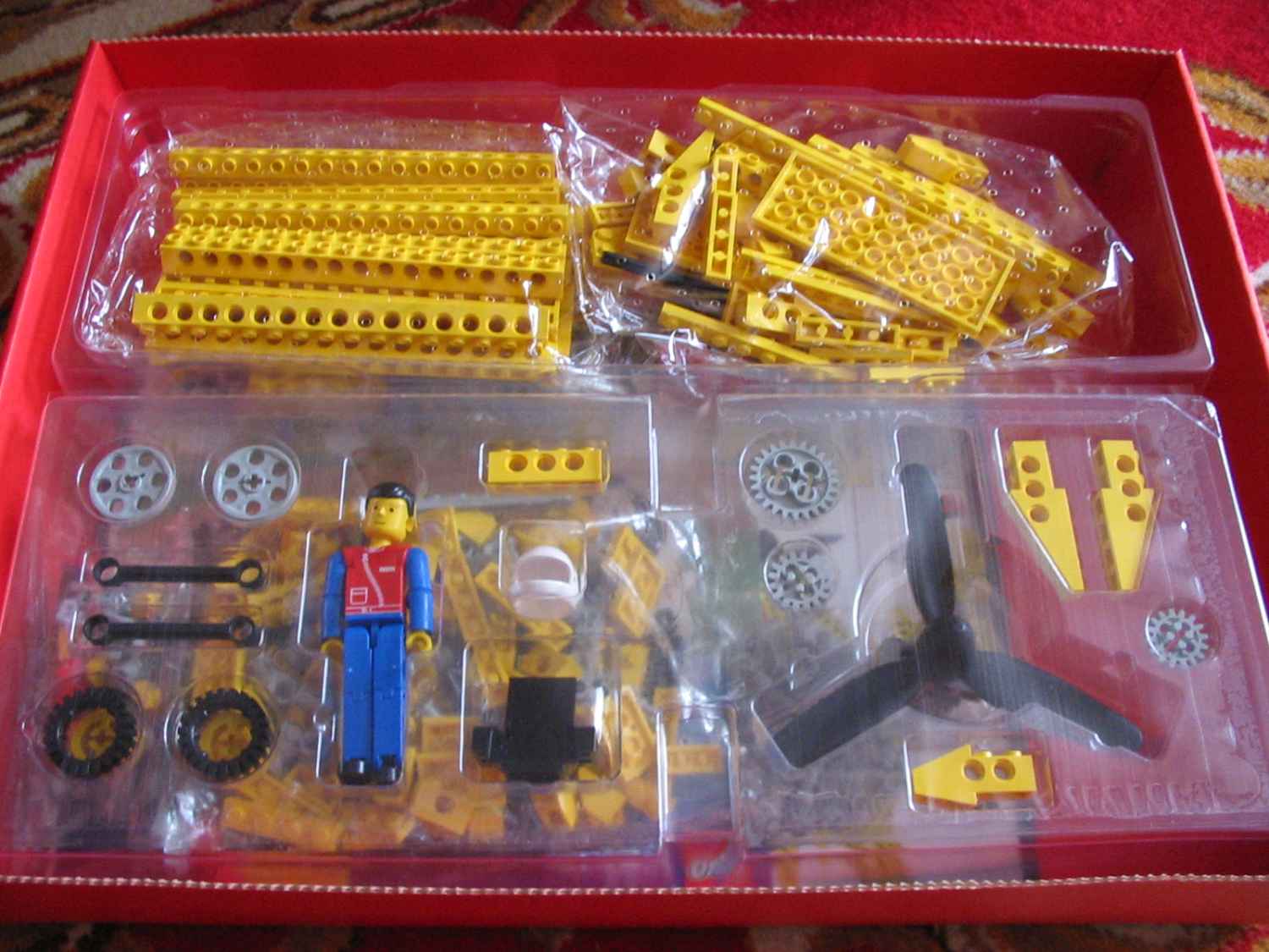 8855display4.jpg