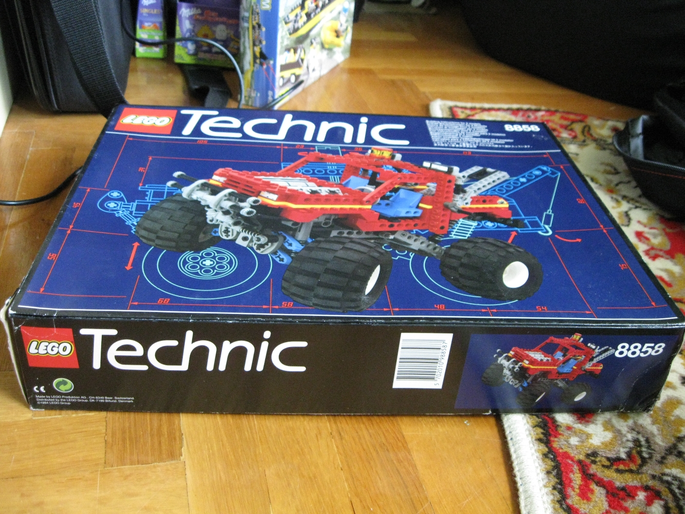8858box6.jpg