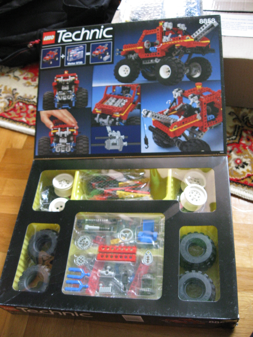 8858display.jpg