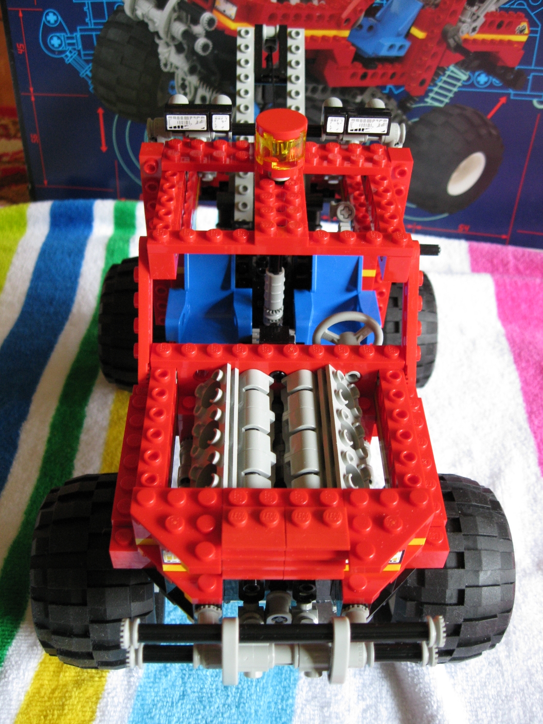8858front2.jpg