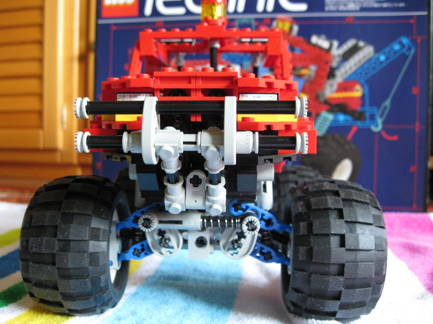 8858front3.jpg