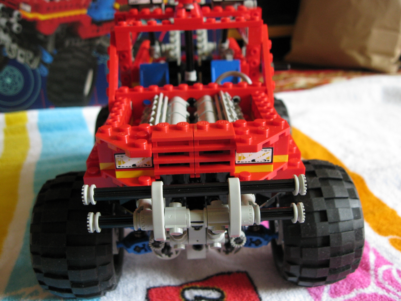 8858front4.jpg