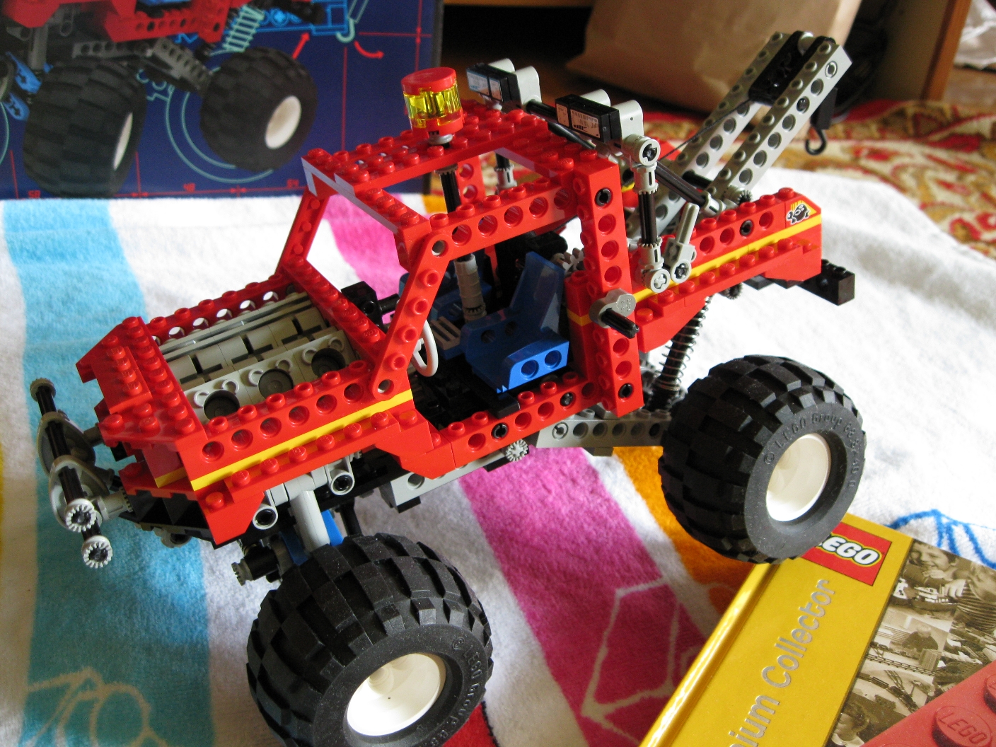 8858side16.jpg