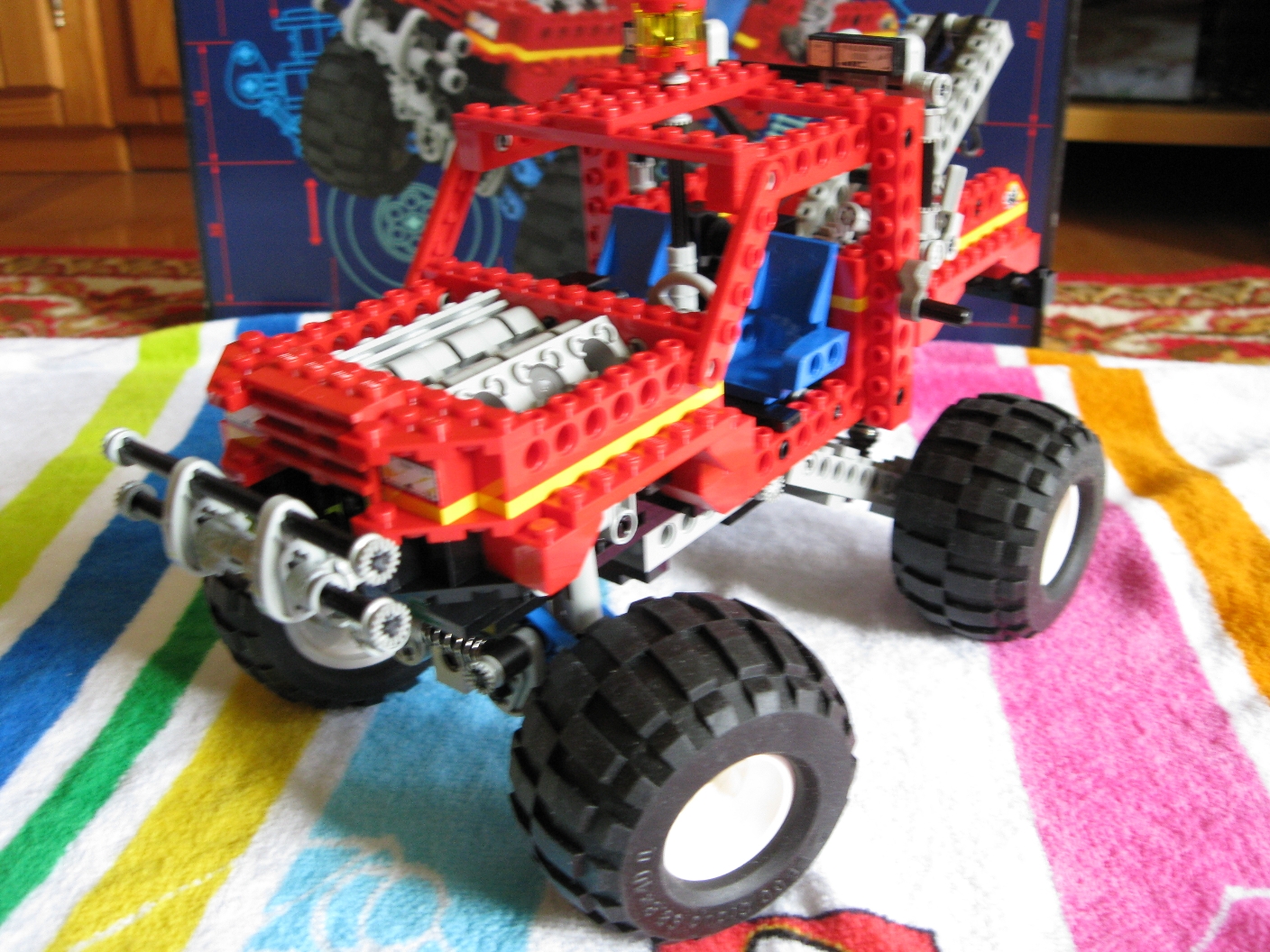 8858side18.jpg