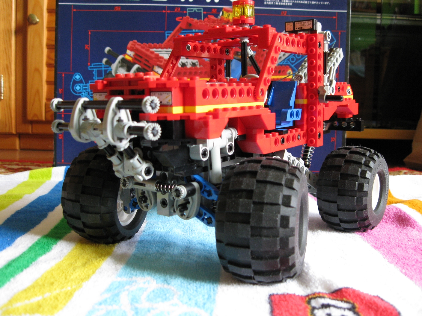 8858side8.jpg