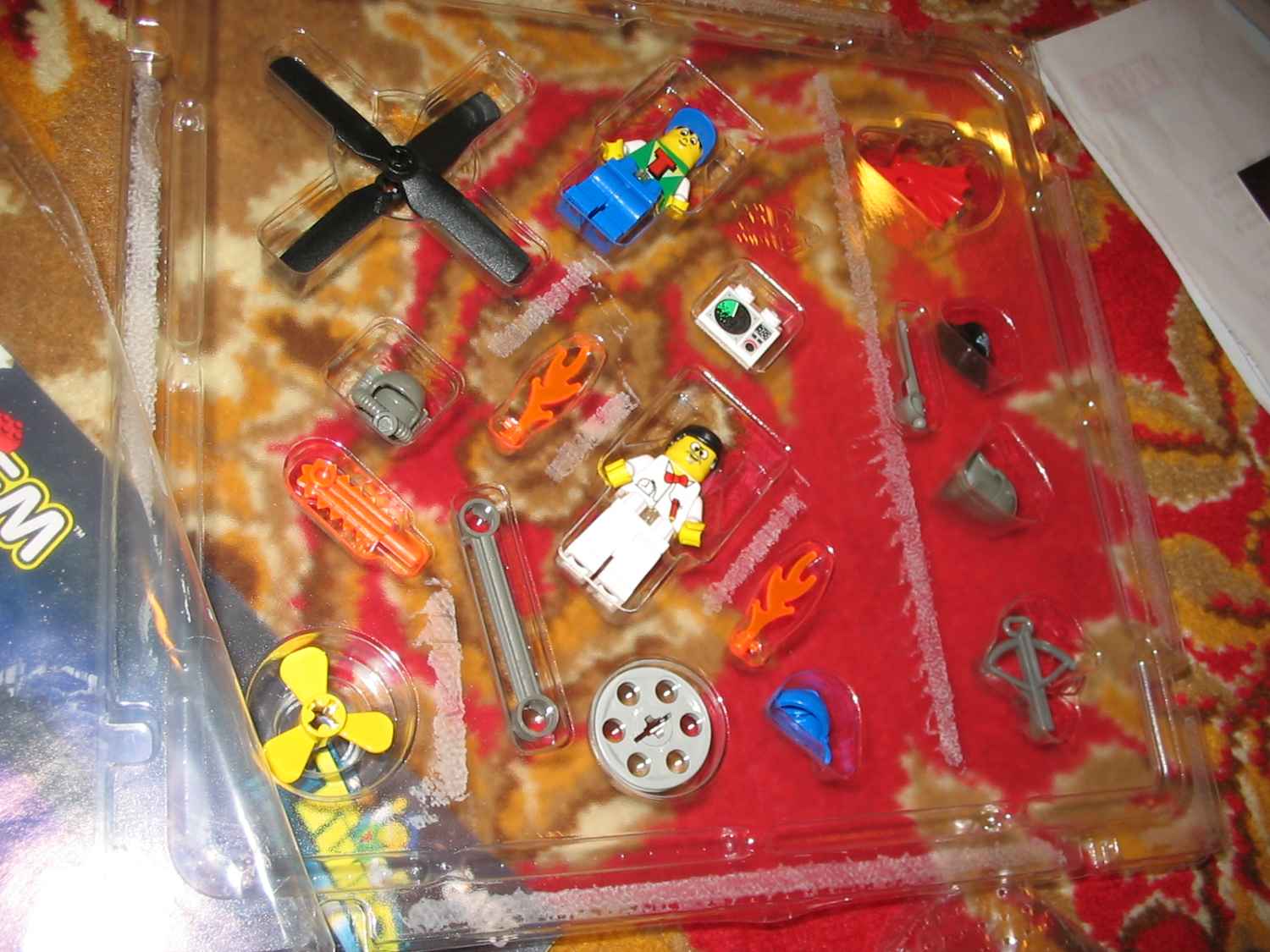 6493display2.jpg